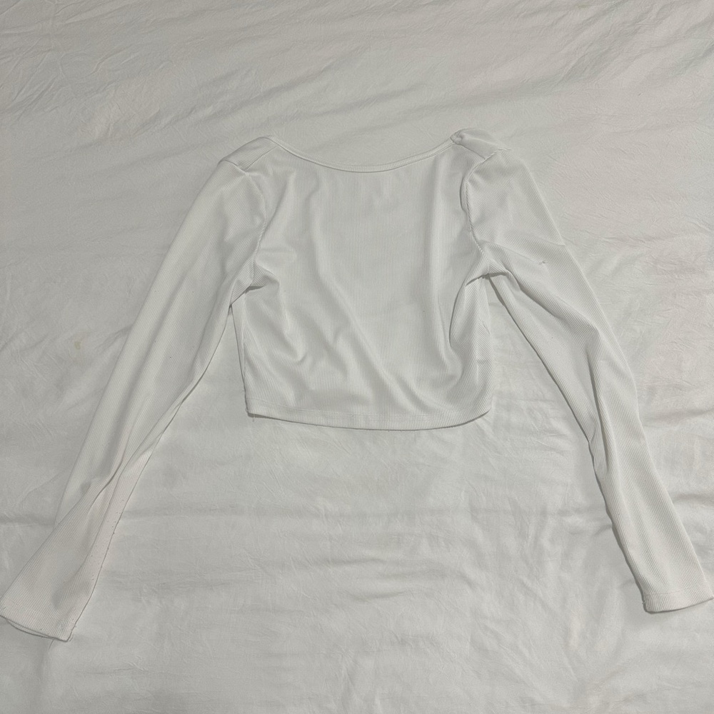 White Long Sleeved Backless Crop Top